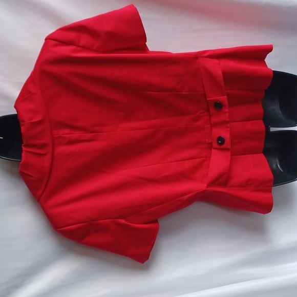 John Meyer Blazer Short Sleeve Red, Sz 18, 23" PTP, 25" L - Picture 4 of 7